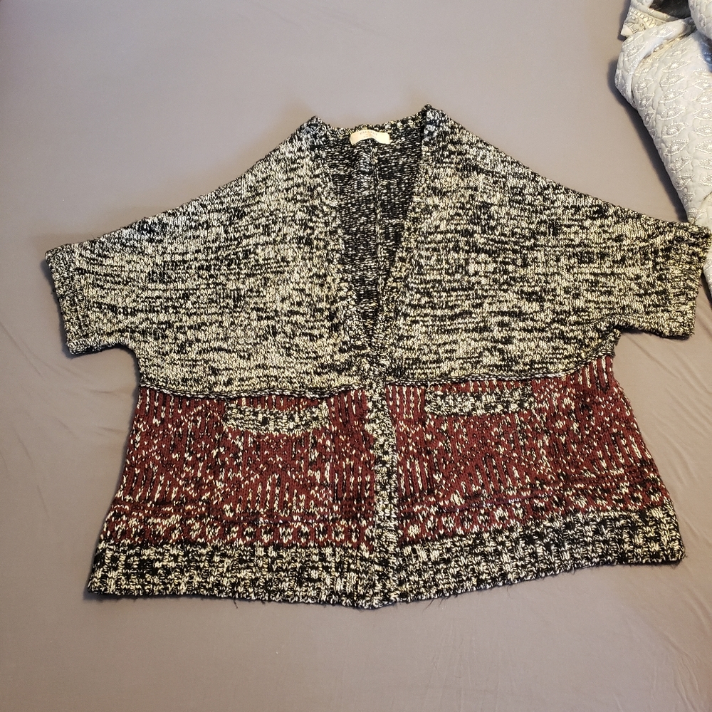 Half sleeve sweater jacket?